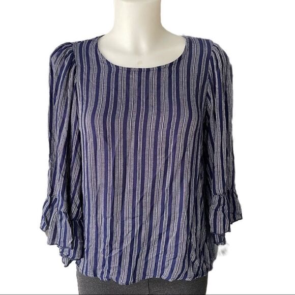 DREW STRIPED NAVY‎ WHITE BLOUSY 3/4 FLUTTER SLEEVE TOP comfy light size Small - Picture 1 of 10